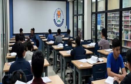 Medical aspirants preparing for NEET UG 2026 re-exam in coaching centres